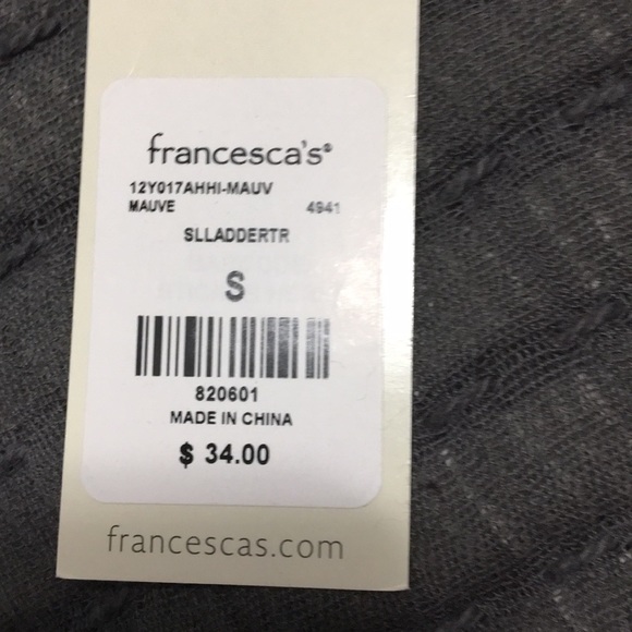 Francescas red tank top, w/ white flower pattern - Picture 5 of 5